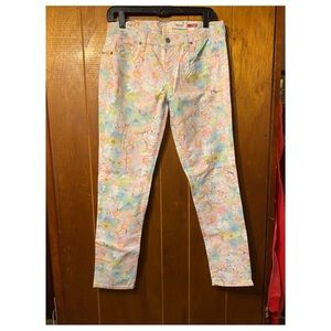 NWT Floral Arizona Jeans!